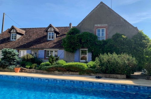 Photo 1 - Maison de 3 chambres à Saint-Denis-sur-Loire avec piscine privée et jardin