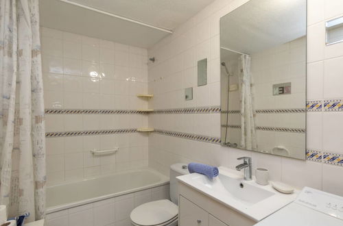 Foto 17 - Apartamento de 1 quarto em Vinaròs com piscina e jardim