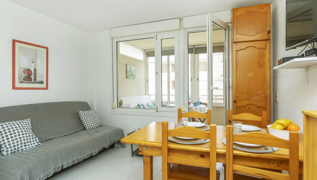 Apartment mit 2 Schlafzimmern in Vinaròs mit schwimmbad und garten - Foto 2