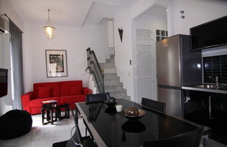 Photo 3 - Living Sevilla Apartments Catedral