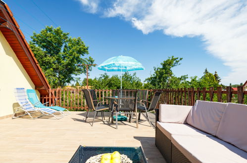 Photo 22 - Maison de 5 chambres à Siófok avec piscine privée et vues sur la montagne