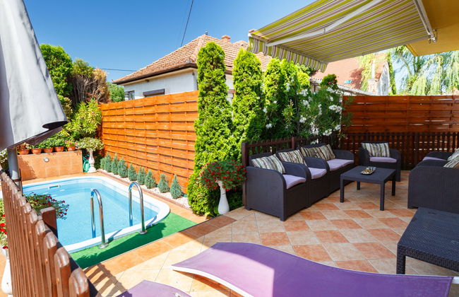 Casa de 5 quartos em Siófok com piscina privada e jardim - Foto 2