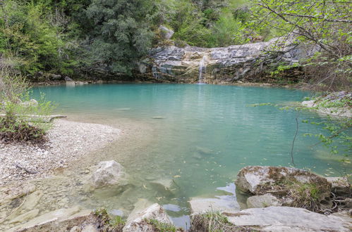 Foto 34 - Casa de 3 quartos em Buzet com piscina privada e jardim