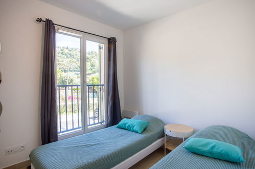 Foto 9 - Apartamento de 2 quartos em Bormes-les-Mimosas com piscina e jardim