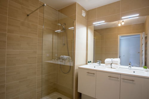 Foto 11 - Apartamento de 2 quartos em Bormes-les-Mimosas com piscina e jardim