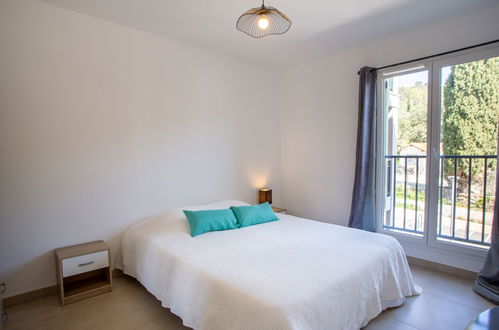 Foto 4 - Apartamento de 2 quartos em Bormes-les-Mimosas com piscina e jardim