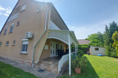 Photo 24 - Maison de 3 chambres à Balatonkeresztúr avec terrasse