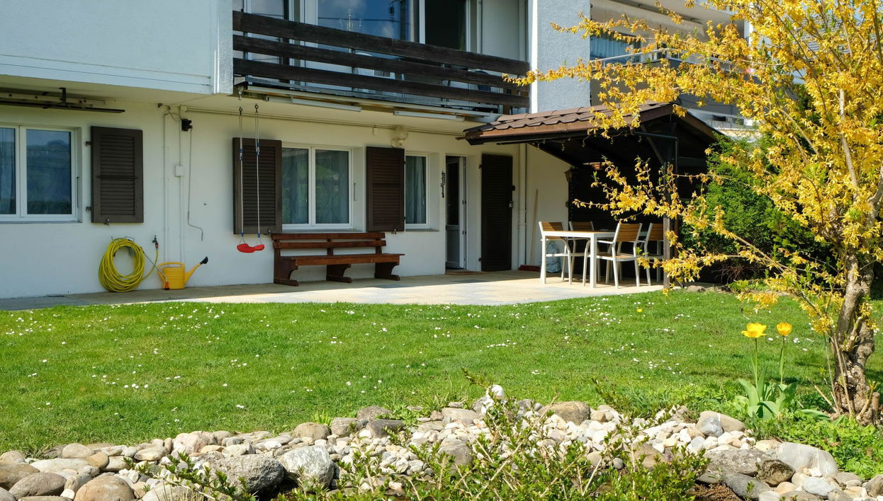 Apartment mit 1 Schlafzimmer in Spiez mit garten - Foto 1