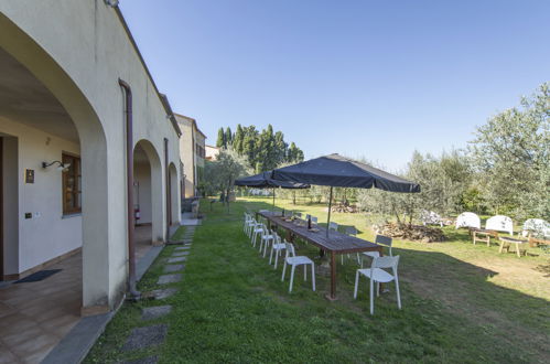 Foto 38 - Casa de 13 habitaciones en Lucignano con piscina privada y jardín