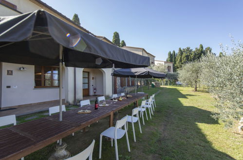 Foto 36 - Casa de 13 habitaciones en Lucignano con piscina privada y jardín