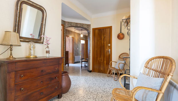 5 bedroom House in Fourques with garden and terrace - Photo 4