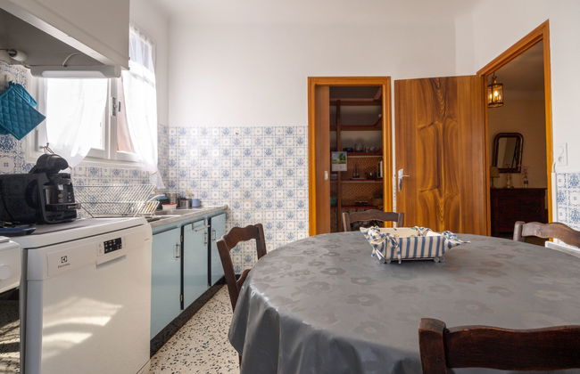 Haus mit 5 Schlafzimmern in Fourques mit garten und terrasse - Foto 14