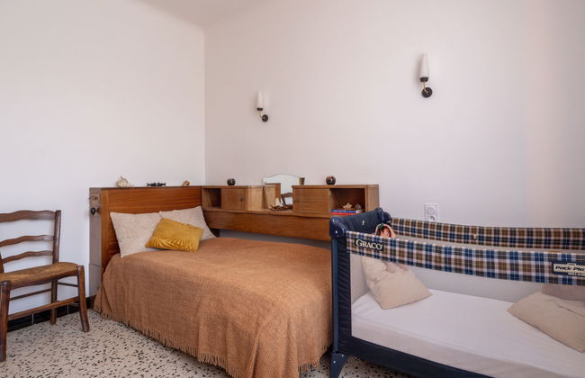 Haus mit 5 Schlafzimmern in Fourques mit garten und terrasse - Foto 12