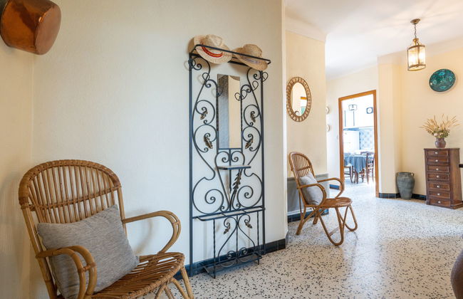 Haus mit 5 Schlafzimmern in Fourques mit garten und terrasse - Foto 8