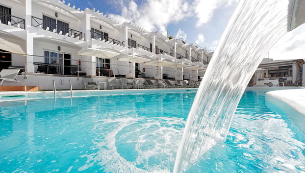 Vista Bonita - Gay and Lesbian Only Resort - Photo 2