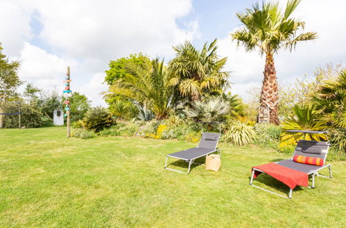 Foto 17 - Haus mit 1 Schlafzimmer in Lamballe-Armor mit terrasse und blick aufs meer