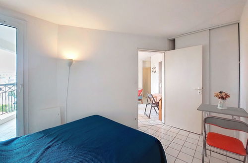 Photo 13 - 2 bedroom Apartment in Royan with swimming pool and terrace