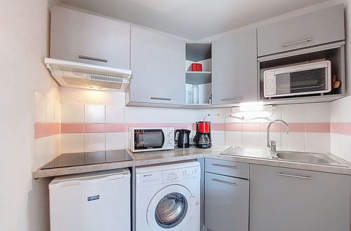 Photo 11 - 2 bedroom Apartment in Royan with swimming pool and terrace