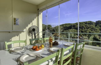 Photo 2 - Appartement de 2 chambres à Six-Fours-les-Plages avec piscine et terrasse