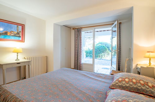 Foto 19 - Casa con 4 camere da letto a Roquebrune-sur-Argens con giardino e vista mare