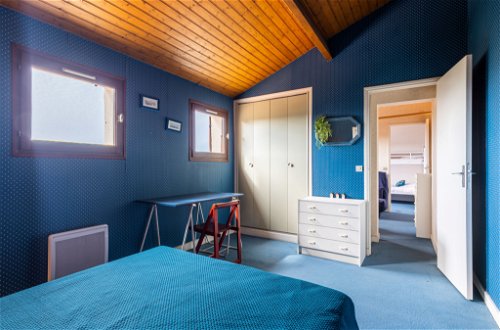 Foto 13 - Apartment mit 2 Schlafzimmern in Saint-Palais-sur-Mer mit blick aufs meer
