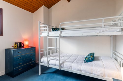 Foto 10 - Appartamento con 2 camere da letto a Saint-Palais-sur-Mer con vista mare