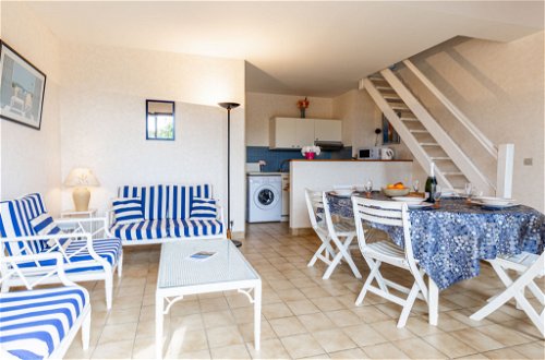 Foto 7 - Apartment mit 2 Schlafzimmern in Saint-Palais-sur-Mer mit blick aufs meer