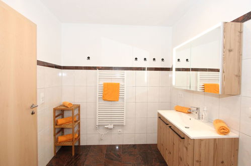 Photo 24 - 2 bedroom Apartment in Kaltenbach with garden and terrace