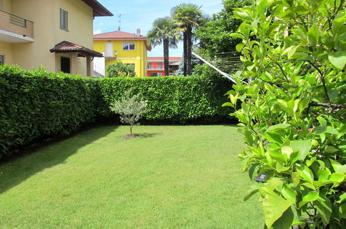 Foto 16 - Appartamento con 2 camere da letto a Porlezza con giardino e terrazza