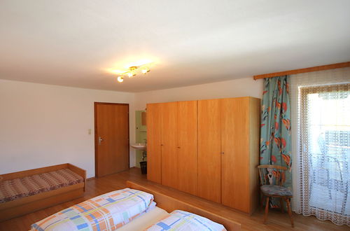 Foto 17 - Apartamento de 2 quartos em Pill com jardim e terraço