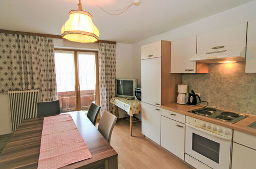 Foto 2 - Apartamento de 2 quartos em Pill com jardim e terraço