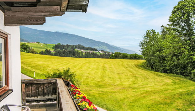 2 bedroom Apartment in Pill with garden and terrace - Photo 2