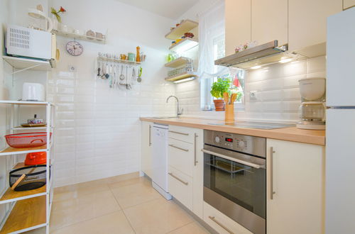 Foto 14 - Apartamento de 3 quartos em Crikvenica com terraço