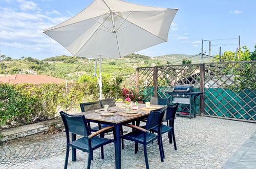 Foto 21 - Apartamento de 2 quartos em San Lorenzo al Mare com jardim e terraço