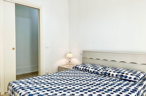 Foto 15 - Apartamento de 2 quartos em San Lorenzo al Mare com jardim e terraço