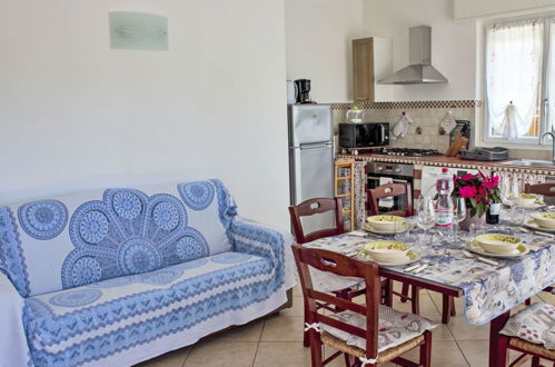 Photo 25 - 2 bedroom Apartment in San Lorenzo al Mare with garden and terrace