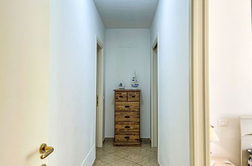 Foto 14 - Apartamento de 2 quartos em San Lorenzo al Mare com jardim e terraço