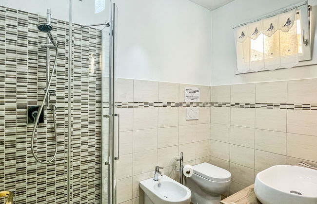Apartamento de 3 quartos em San Lorenzo al Mare com jardim e terraço - Foto 5