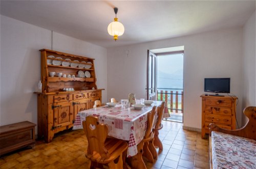Photo 4 - 3 bedroom Apartment in Saint-Pierre with garden and mountain view