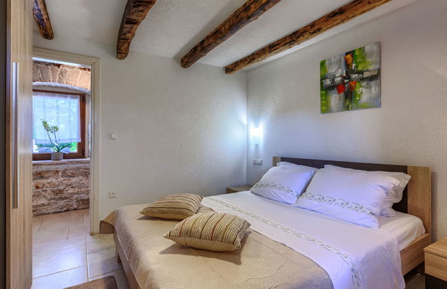 Casa de 4 quartos em Pazin com piscina privada e jardim - Foto 27
