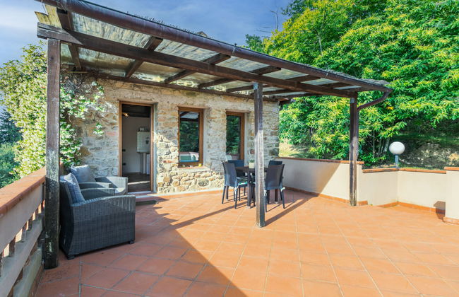 Apartamento de 2 quartos em Pescia com piscina e jardim - Foto 8