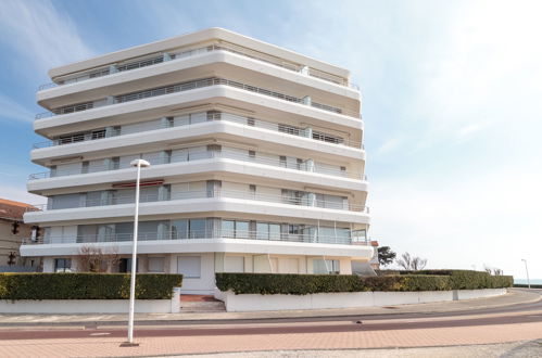 Foto 17 - Apartment mit 1 Schlafzimmer in Royan mit blick aufs meer