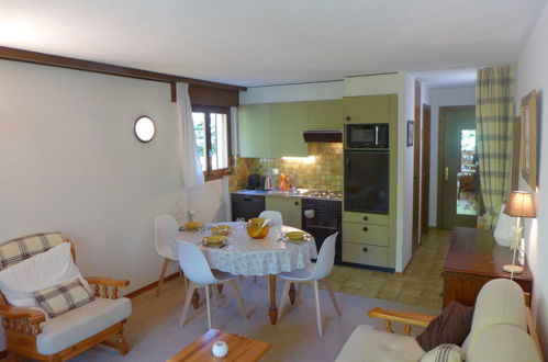 Photo 9 - 1 bedroom Apartment in Crans-Montana with swimming pool and mountain view