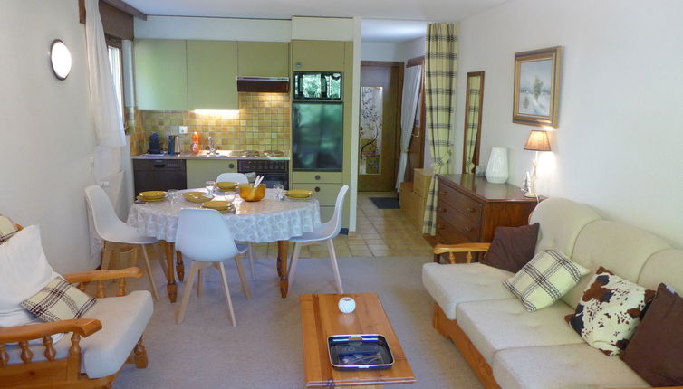 Photo 1 - 1 bedroom Apartment in Crans-Montana with swimming pool and terrace