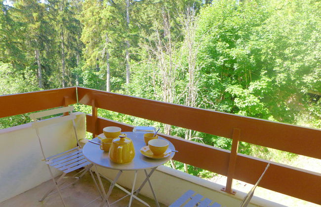 Apartamento de 2 quartos em Crans-Montana com piscina e terraço - Foto 2