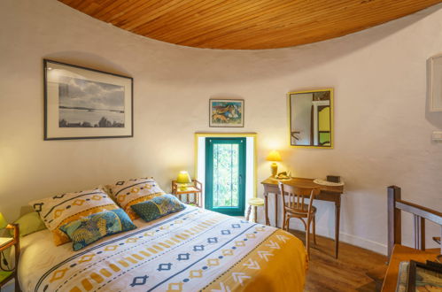 Photo 12 - Maison de 2 chambres à Roscanvel avec jardin et vues à la mer