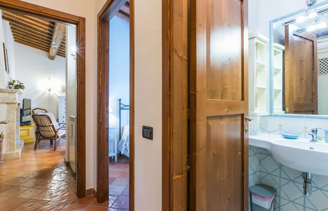 Casa de 2 quartos em Poggibonsi com piscina privada e jardim - Foto 17