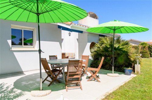 Photo 2 - 4 bedroom House in Biscarrosse with garden and sea view