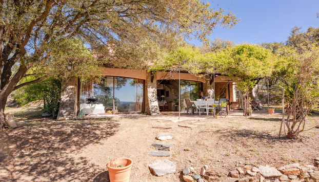 Maison de 3 chambres à La Garde-Freinet avec piscine privée et jardin - Photo 2