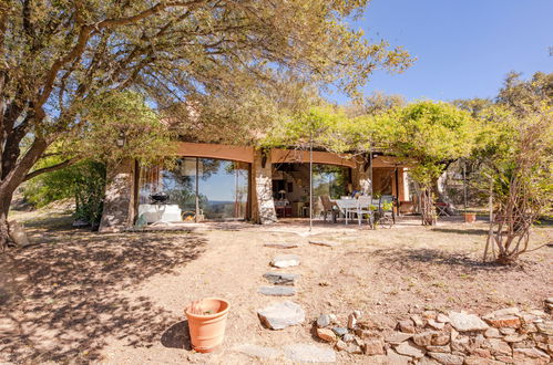 Foto 2 - Casa con 2 camere da letto a La Garde-Freinet con piscina privata e terrazza